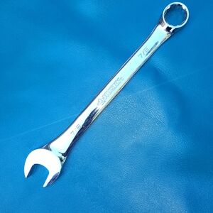 Husky 7/8 in. 12-Point SAE  Combination Wrench.